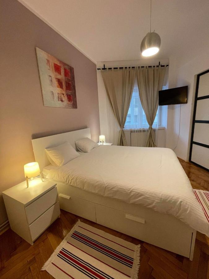 Interbellic Flat Apartment บูคาเรสต์ ภายนอก รูปภาพ