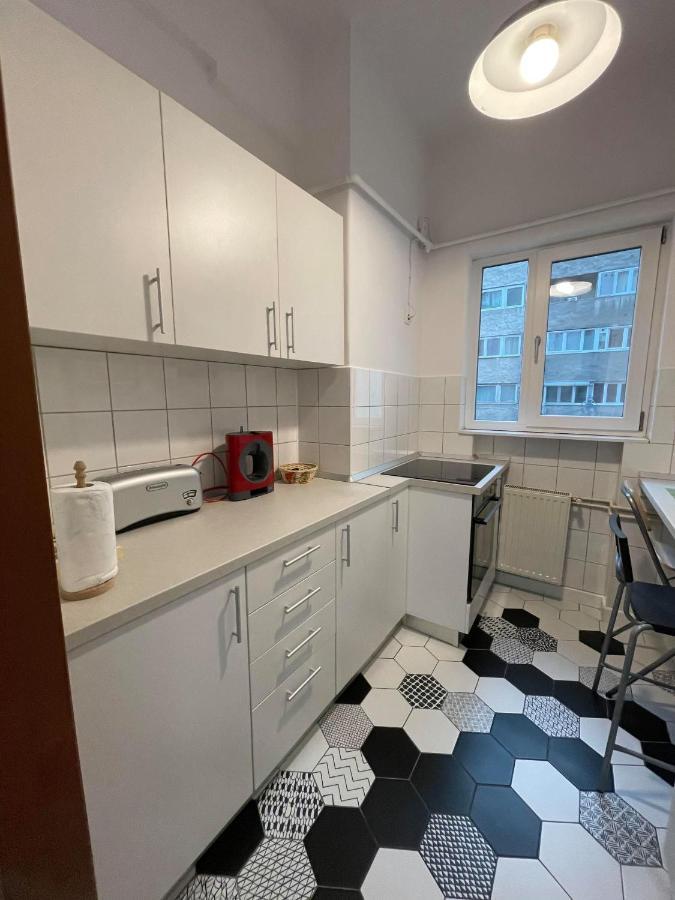 Interbellic Flat Apartment บูคาเรสต์ ภายนอก รูปภาพ